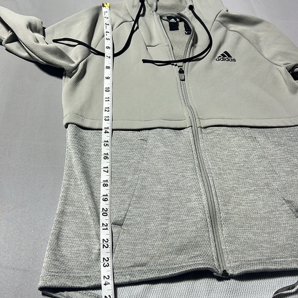 Women’s adidas zip up hoodie - Picture 7 of 8